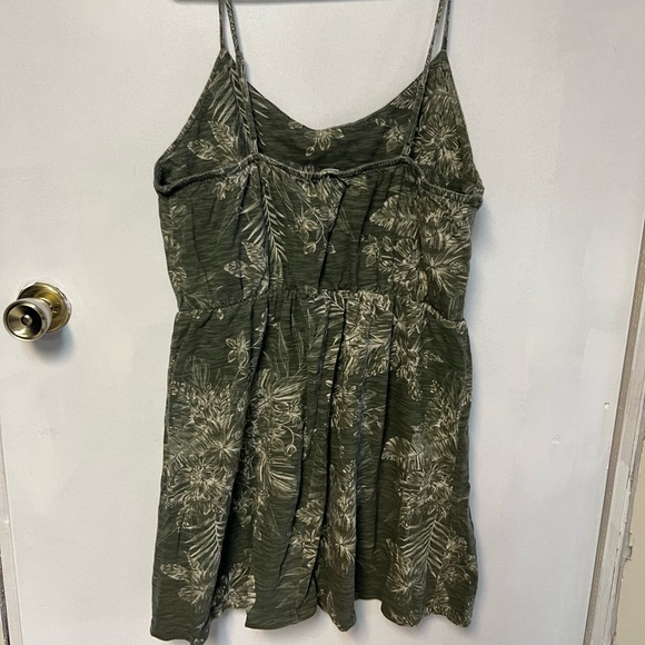 Green Floral print dress - Picture 2 of 2